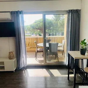 Studio Port Confort Terrasse/parking Prive Appartement